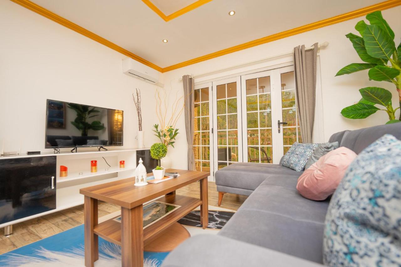 Paradise Breeze Apartment Misere Экстерьер фото