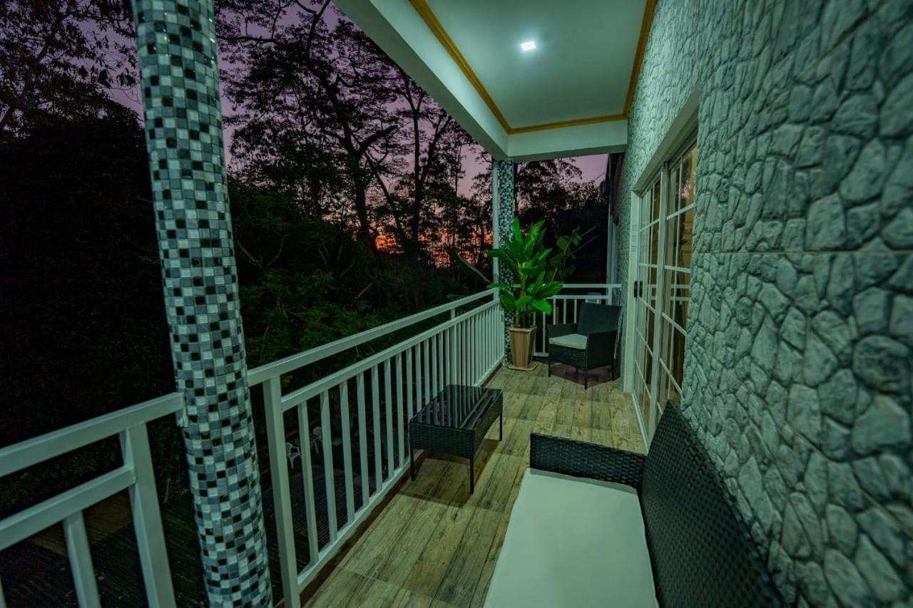 Paradise Breeze Apartment Misere Экстерьер фото